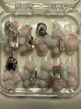 Floral Kids Nail Art Set - Pink and White